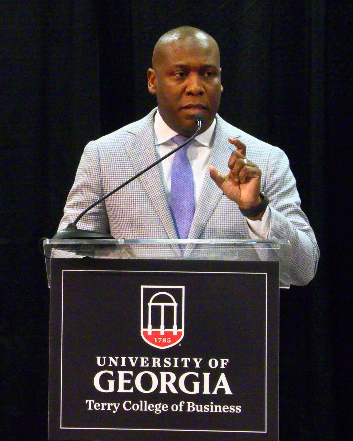 Jerald Mitchell, president and CEO of the Greater Columbus, GA Chamber of Commerce, gives the 2023 economic forecast for the city of Columbus during a luncheon Wednesday afternoon at the Columbus Georgia Convention and Trade Center. 01/25/2023