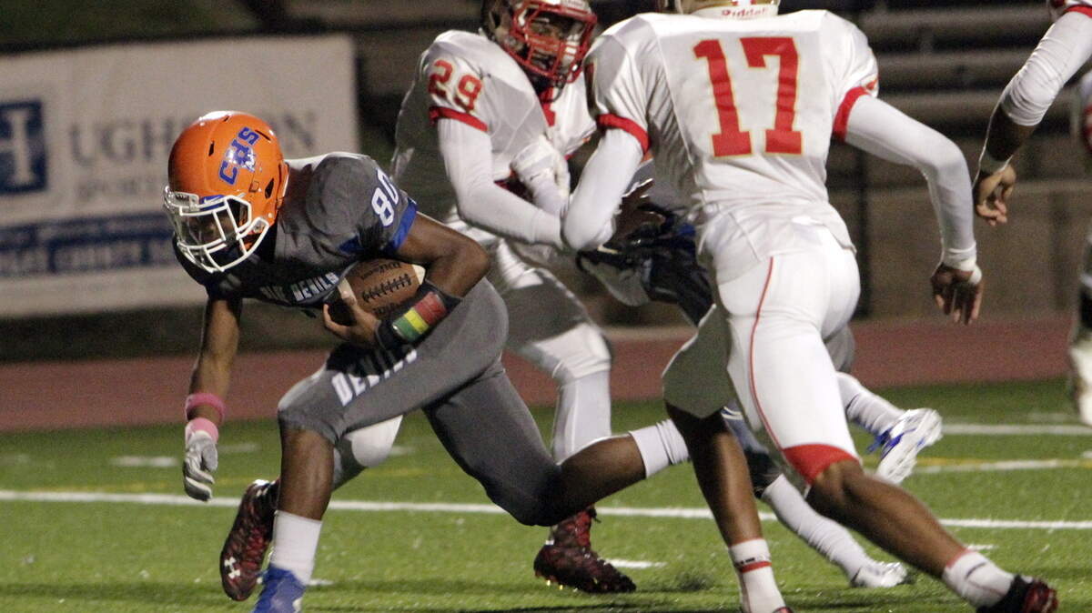 ROBIN TRIMARCHI rtrimarchi@ledger-enquirer.com 
 Columbus wide receiver Jackson Jones scores against Hardaway in third quarter play at Kinnett Stadium Friday. 10.30.15