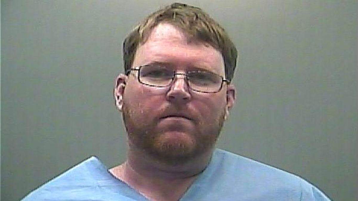 Athens, Alabama man Thomas Zebulun Lewter was charged with making a terroristic threat after police say he got up in church and began speaking about his pending divorce before trying to pull out a gun and being tackled.