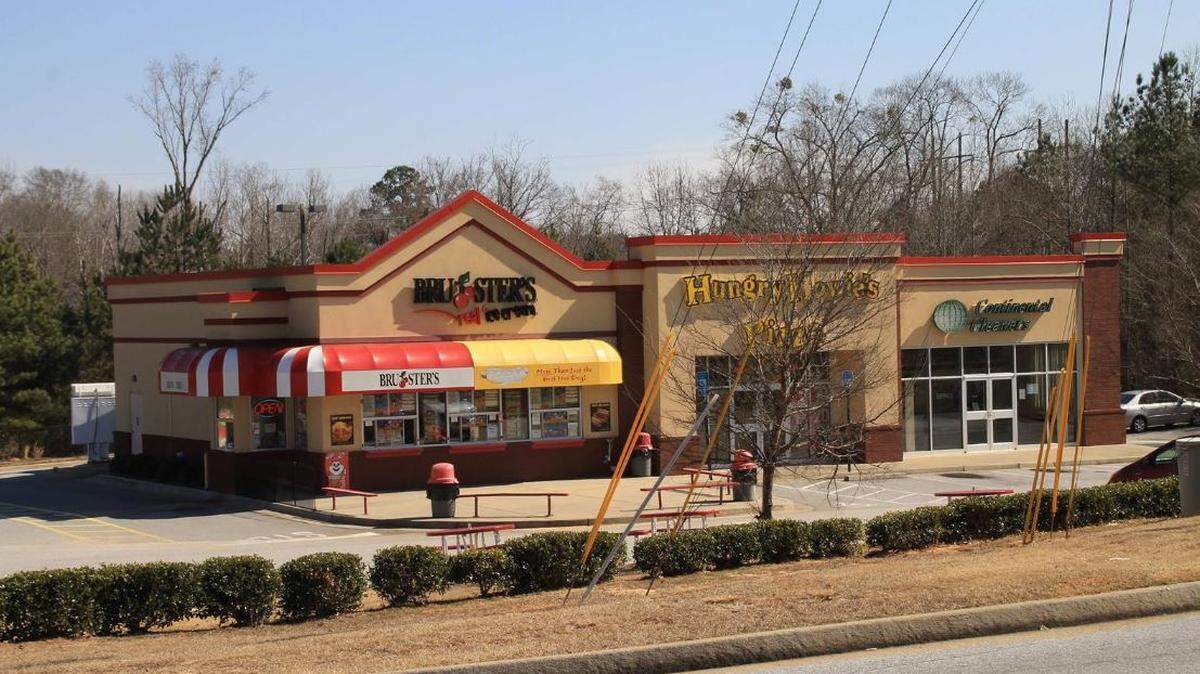 This commercial property at 7590 Schomburg Road in Columbus has changed ownership, with none of these businesses now there. A pizza restaurant and sandwich store are now part of the mix. --