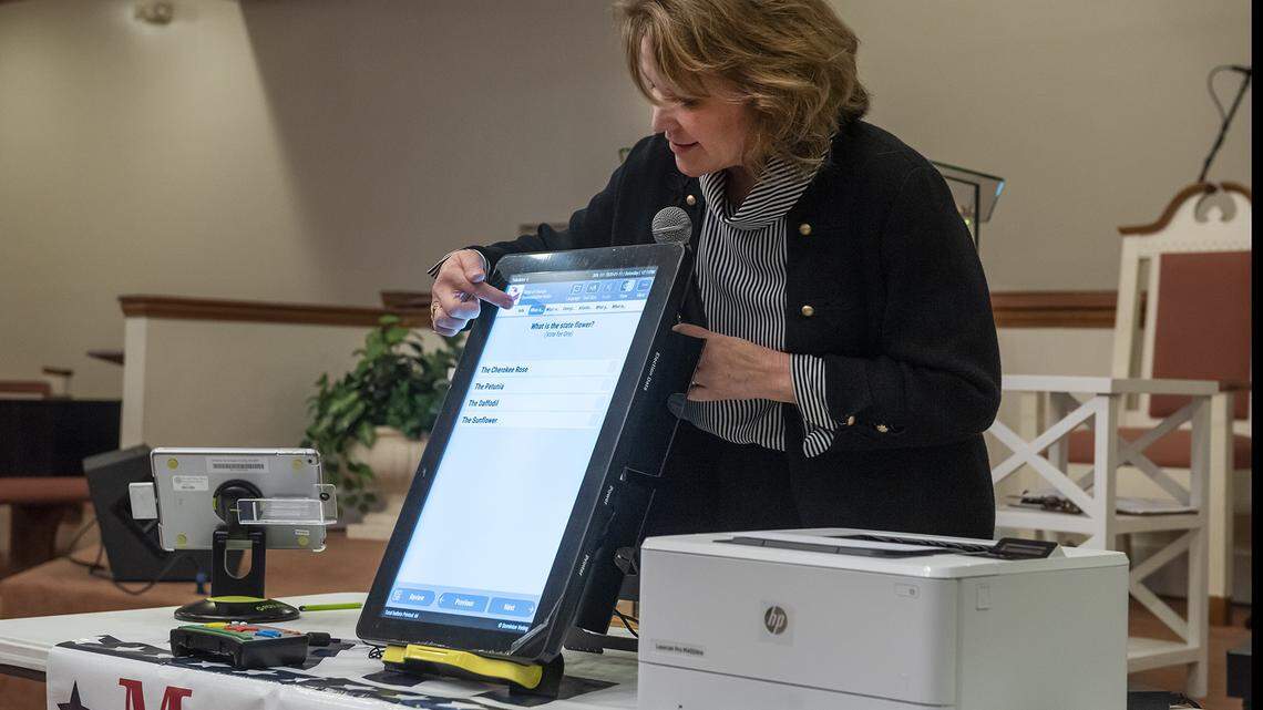 Need a ride to vote? Contact these Columbus groups for the 2020 election