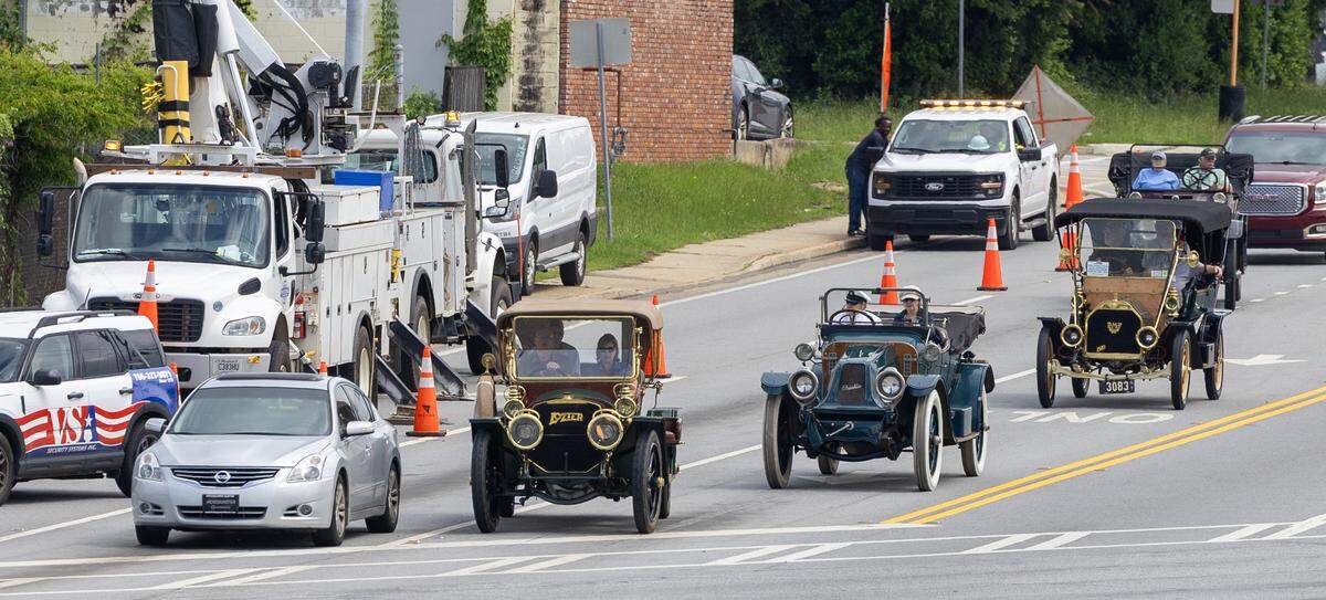A caravan of pre-1915 cars stopped Monday in Columbus to visit a unique repository of local history and grab a cold RC Cola before continuing on their five-day tour around the Chattahoochee Valley. The Awesome Brass Car Tour visited the Columbus Collective Museums, 3218 Hamilton Road.