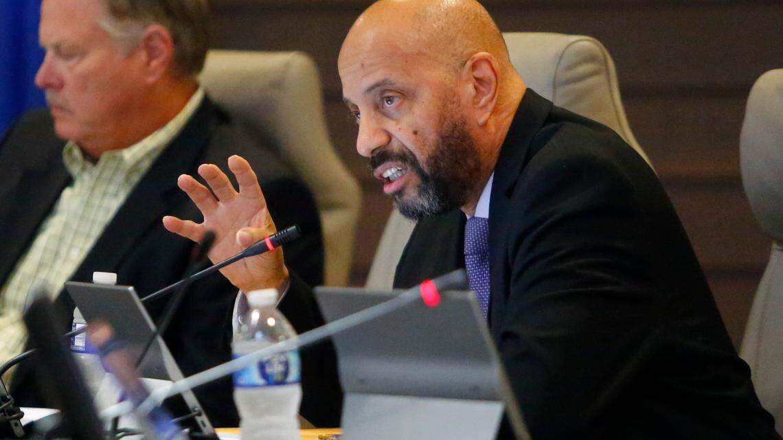 Columbus Councilor Bruce Huff not seeking reelection — but endorses a candidate