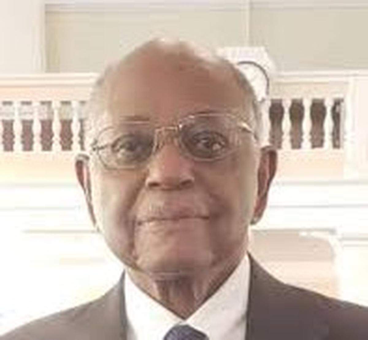 Russell James Scott Sr.
