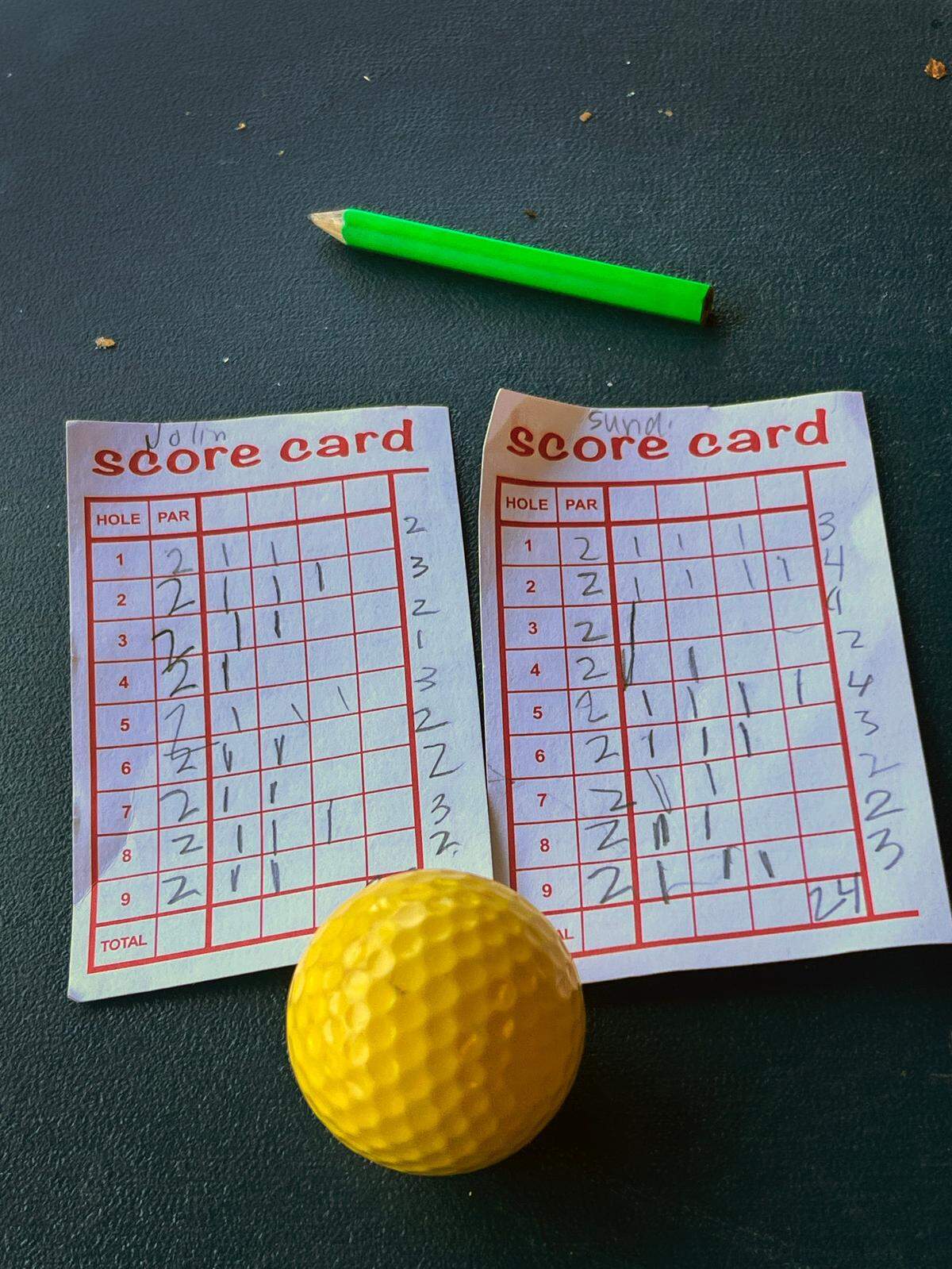 Ledger-Enquirer reporter Sundi Rose tested her skills at putt putt golf recently at Highside Market in Columbus, Georgia.