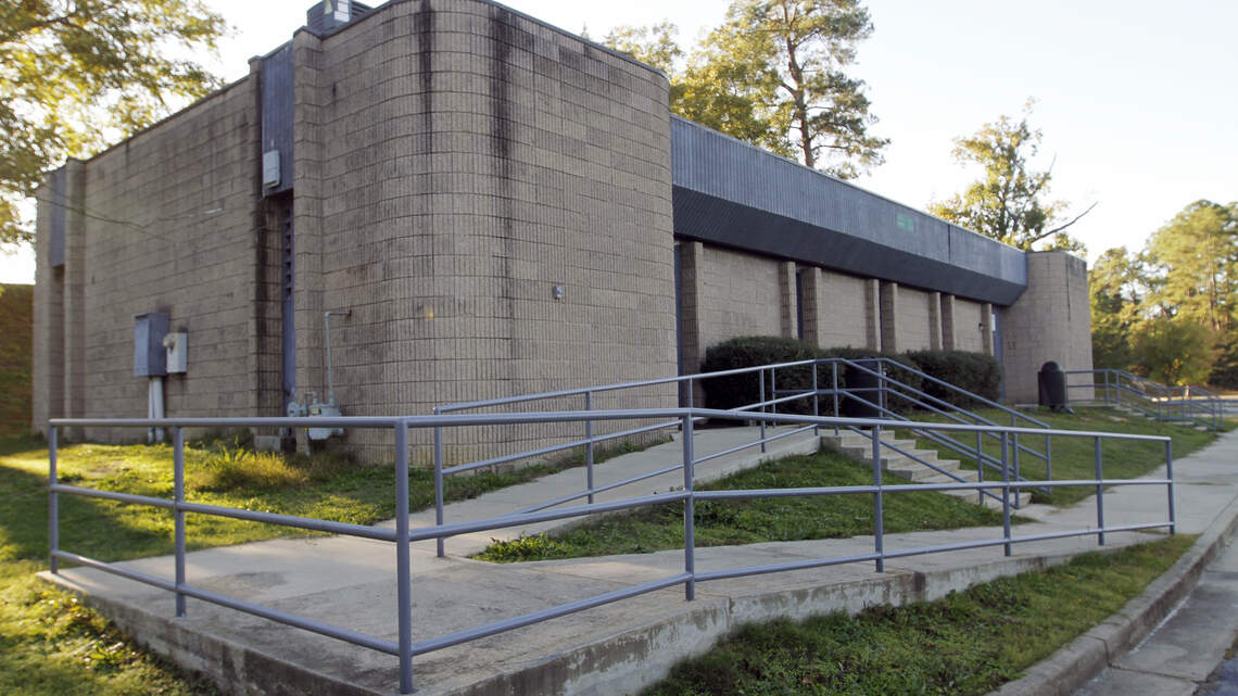 YMCA was going to buy a former Columbus school property. The plan has changed