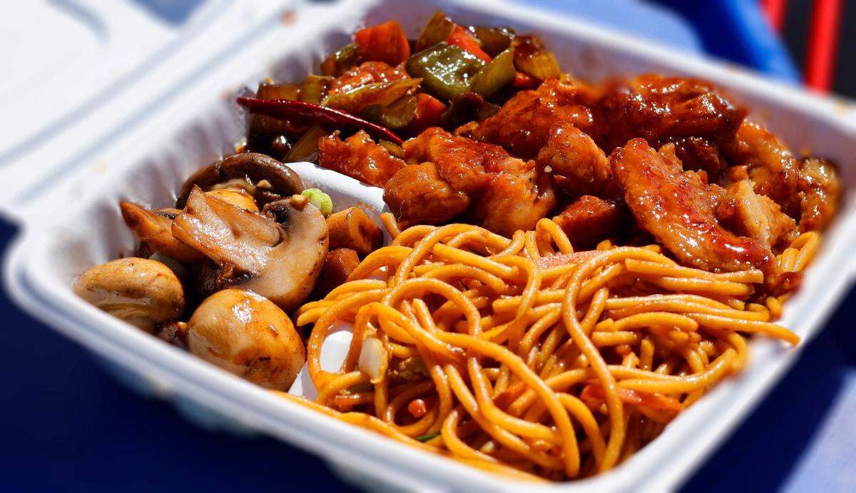 L-E reporter Brittany McGee chose the “Pick A Meal” during her recent visit to Kiku Asian Kitchen Express, a new Asian cuisine fast food restaurant that opened recently in Midland.