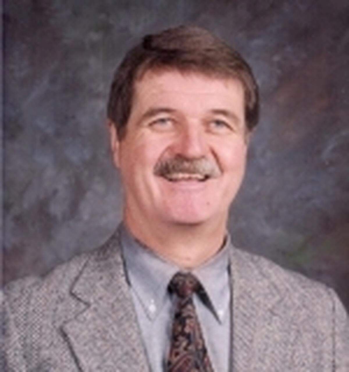 Tom Helton