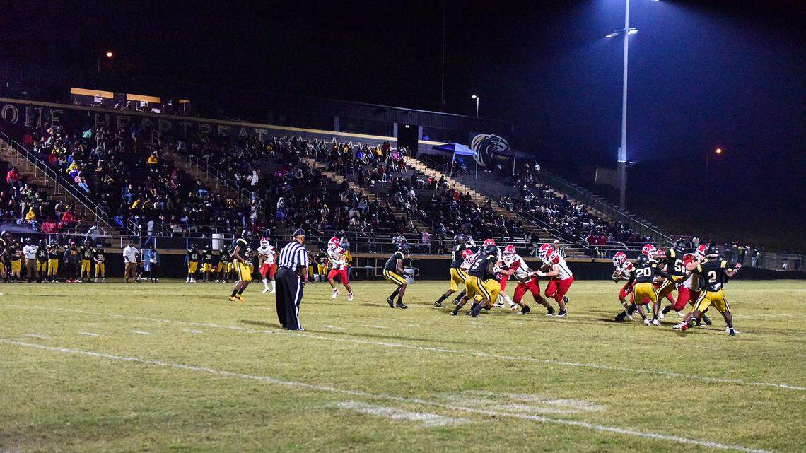 Vote now for Chattahoochee Valley’s high school football player of the week