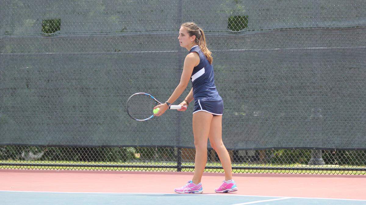 Columbus State UniversityColumbus State junior Beatriz Leon prepares for the 2016 season, which begins Saturday.