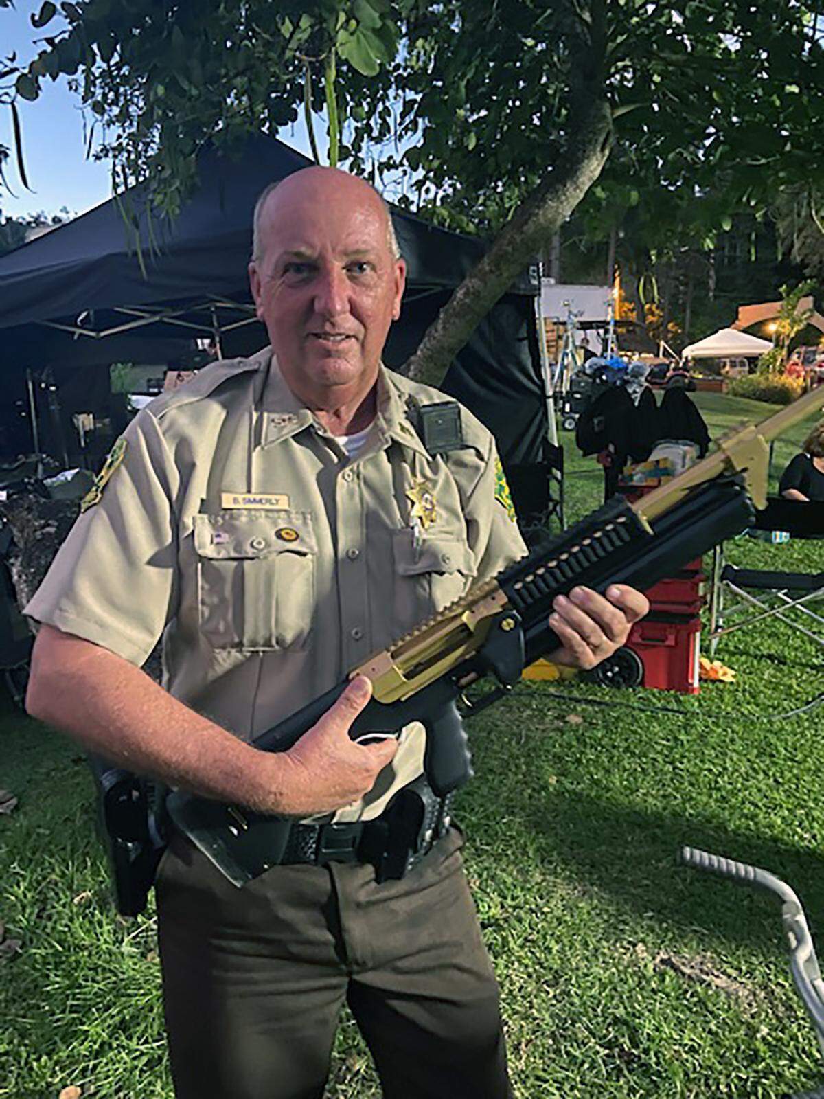 Captain Joe McCrea with the Muscogee County Sheriff’s Office served as a technical advisor for the upcoming movie “Wash Me in the River,” directed by Randall Emmett and featuring Robert De Niro and Jack Huston. He also appeared in front of the camera for a few scenes.