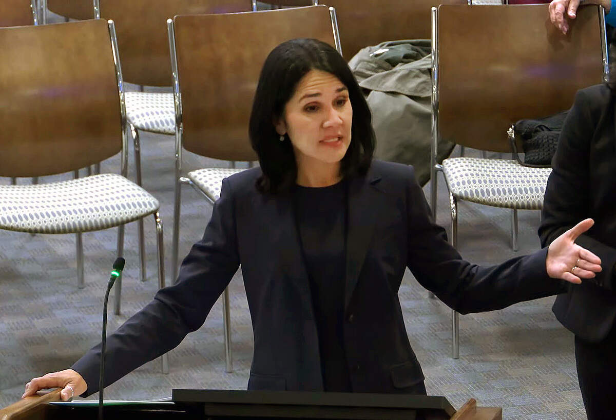 Pamela Hefner, a manager from the Atlanta-based forensic accounting firm Acuitas, Inc., speaks during a Nov. 19, 2024 meeting of Columbus Council.