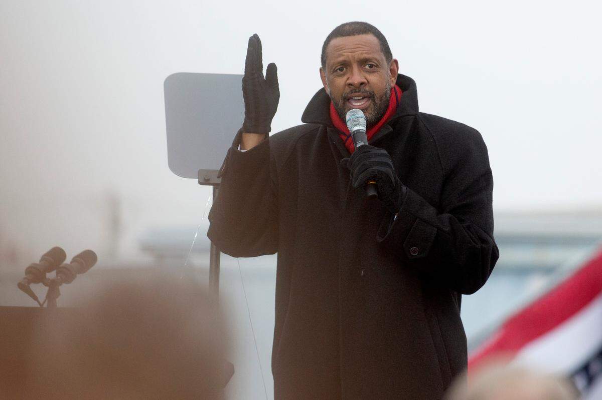 Georgia State Representative Vernon Jones attends a rally to support the re-election of Senators Kelly Loeffler and David Perdue before the January runoff, on Thursday, Dec. 17, 2020 at the Columbus Airport.