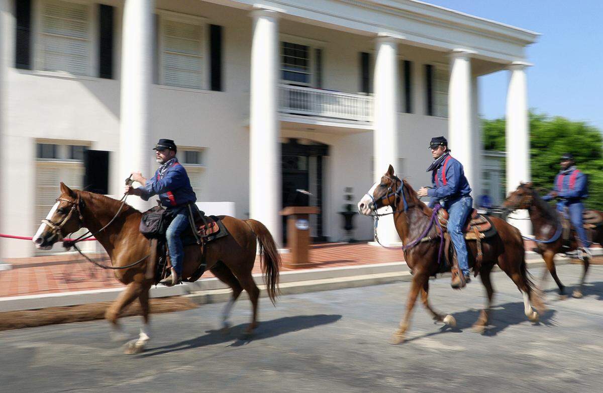 Organizers of Columbus’ first Unity Week and Juneteenth Jubilee Celebration in 2022 re-created the events of June 19, 1865, when federal troops arrived in Galveston, Texas to take control of the state, and make sure that all enslaved would be freed.