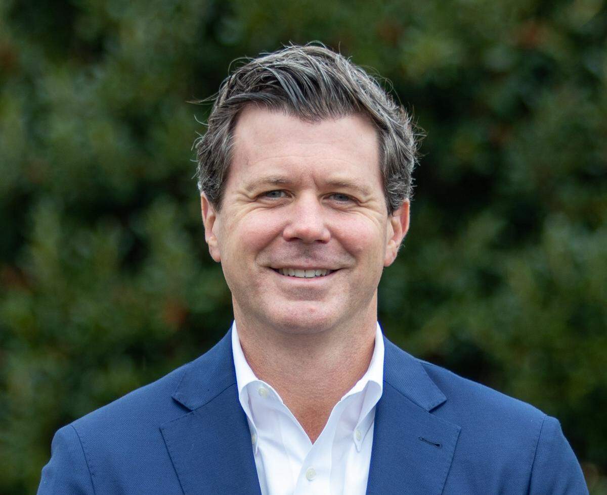 Sean Knox