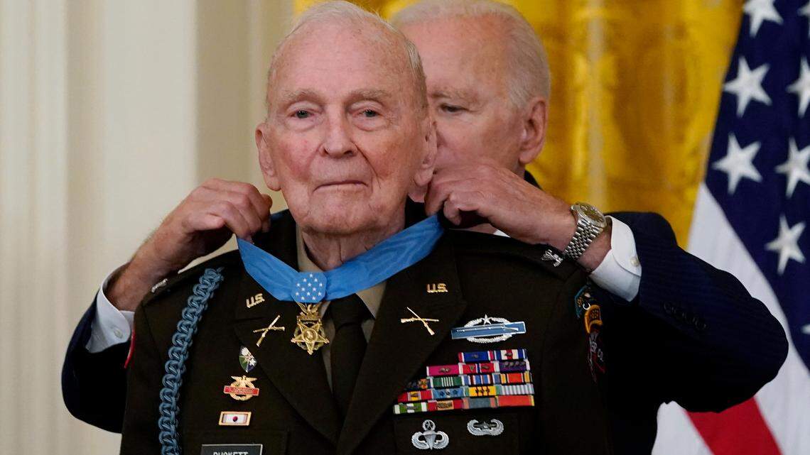 Biden awards first Medal of Honor to Puckett, Korean War vet and ‘true American hero’