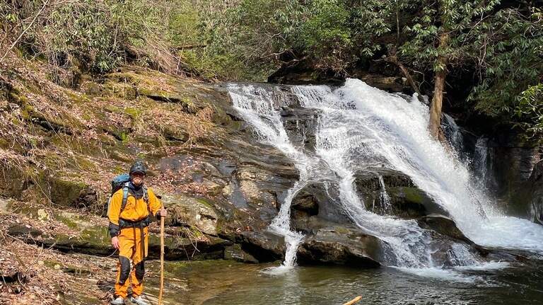 Columbus duo attempt a 500-mile kayak journey down the hooch. Here’s how and why