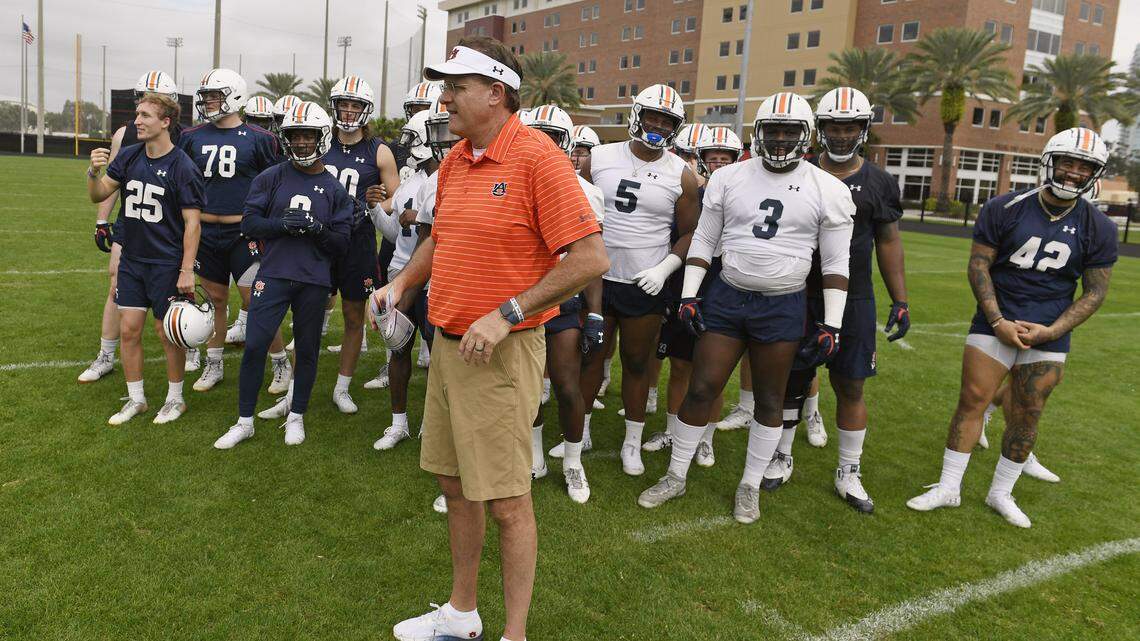 Auburn faces Minnesota in Outback Bowl: 3 things to know, and a prediction