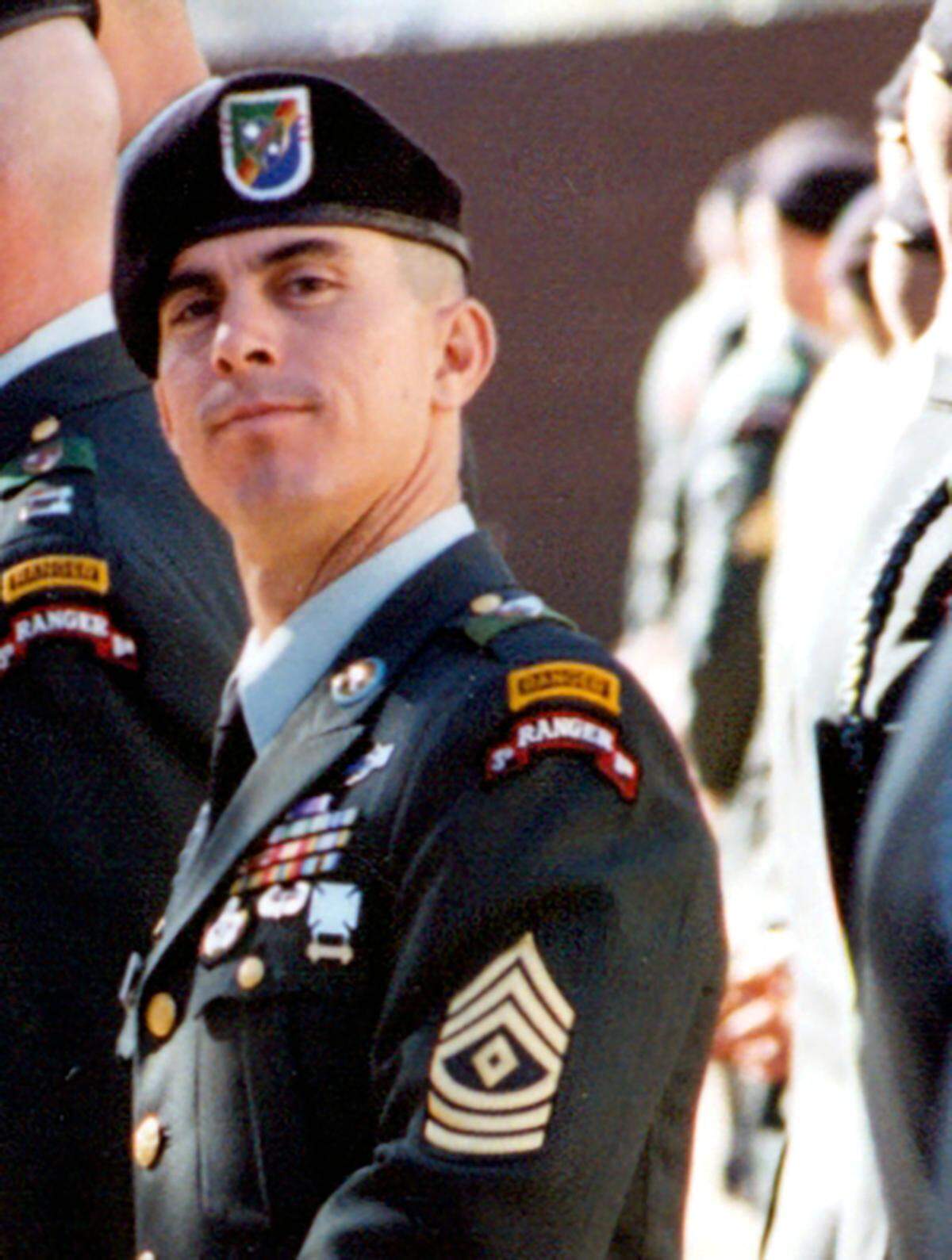 U.S. Army 1st Sgt. Glenn Harris was among the soldiers who survived the 1993 Battle of Mogadishu in Somalia. One year later, he died at the age of 35 in a parachute training accident at Fort Benning, now named Fort Moore, where his 3rd Ranger Battalion was based.