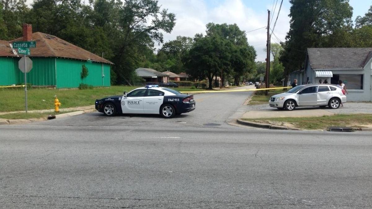 Police blocked traffic entering Clover Avenue at Cusseta Road Saturday after a man was gunned down near his driveway. Traffic also was block at 32nd Avenue and Clover Lane.