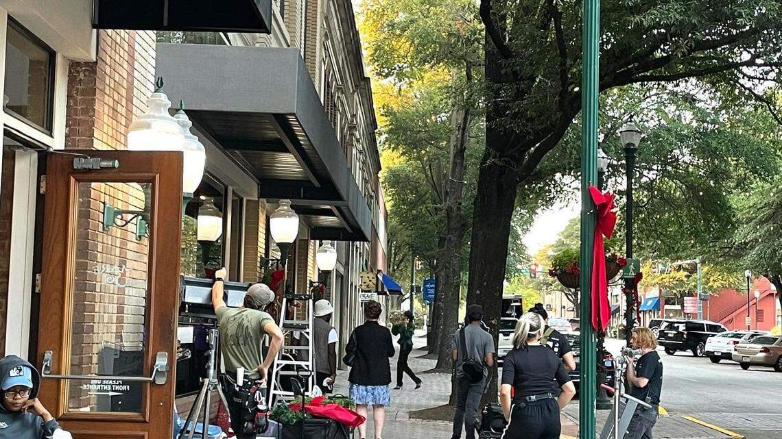 A Christmas movie is being filmed near Columbus. Here’s how you can be in it