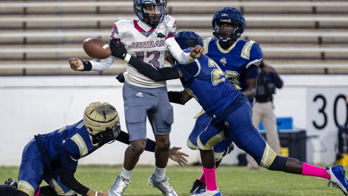 Week 10 highlights and scores for Columbus area high school football teams