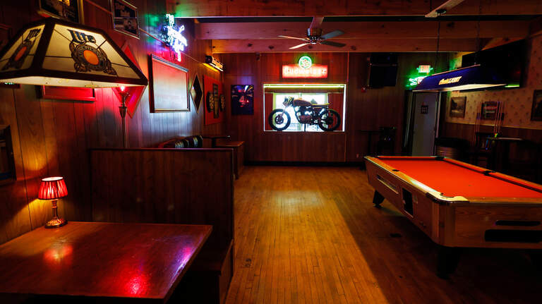New bar in Columbus hopes customers become ‘super regulars.’ See inside