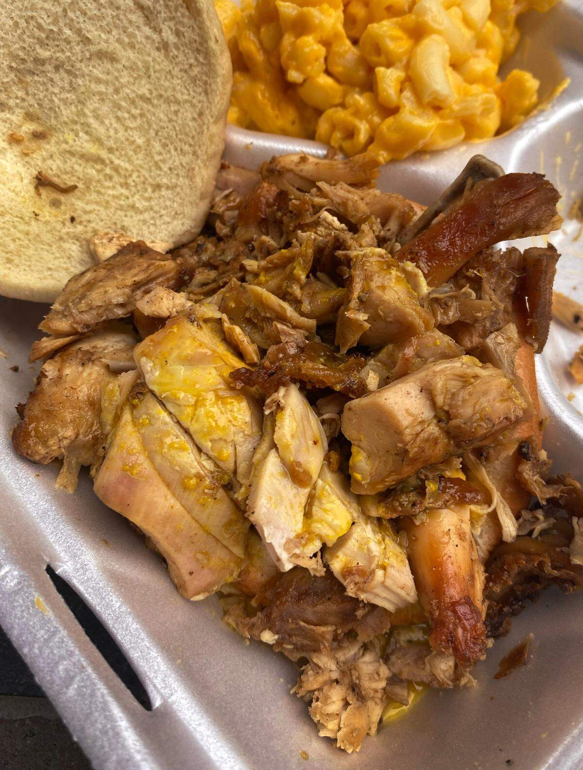 You can now get Chester’s Barbecue three days a week at Eloquence Fashion Cafe, 900 Front Ave Suite 210, Columbus, Georgia. This is the chicken sandwich with a side of macaroni and cheese. 10/11/2023