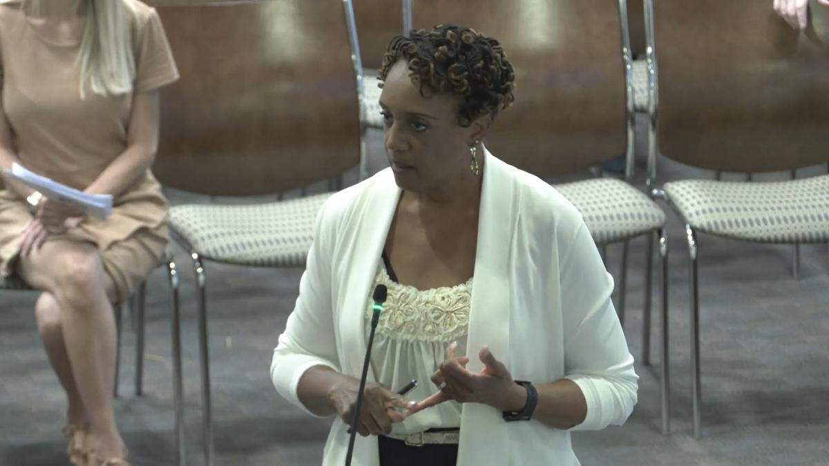 Reather Hollowell, human resources director fo the Columbus Consolidated Government, speaks to the Columbus Council during a 2024 meeting.