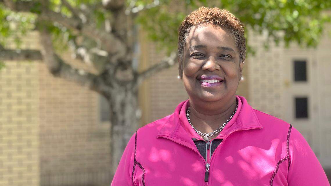 Program offering personal training to cancer survivors resumes after 2-year break