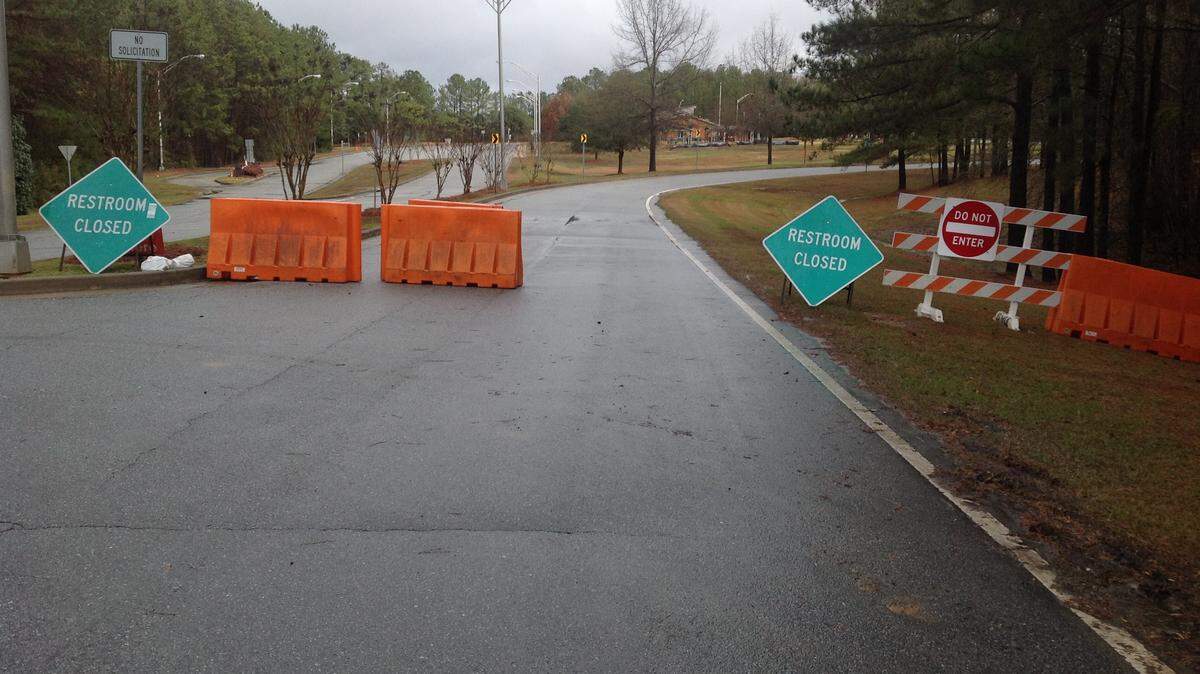 Mike Owen/mowen@ledger-enquirer.comThe welcome center on Williams Road doesn't look too welcoming now, but it will again soon.