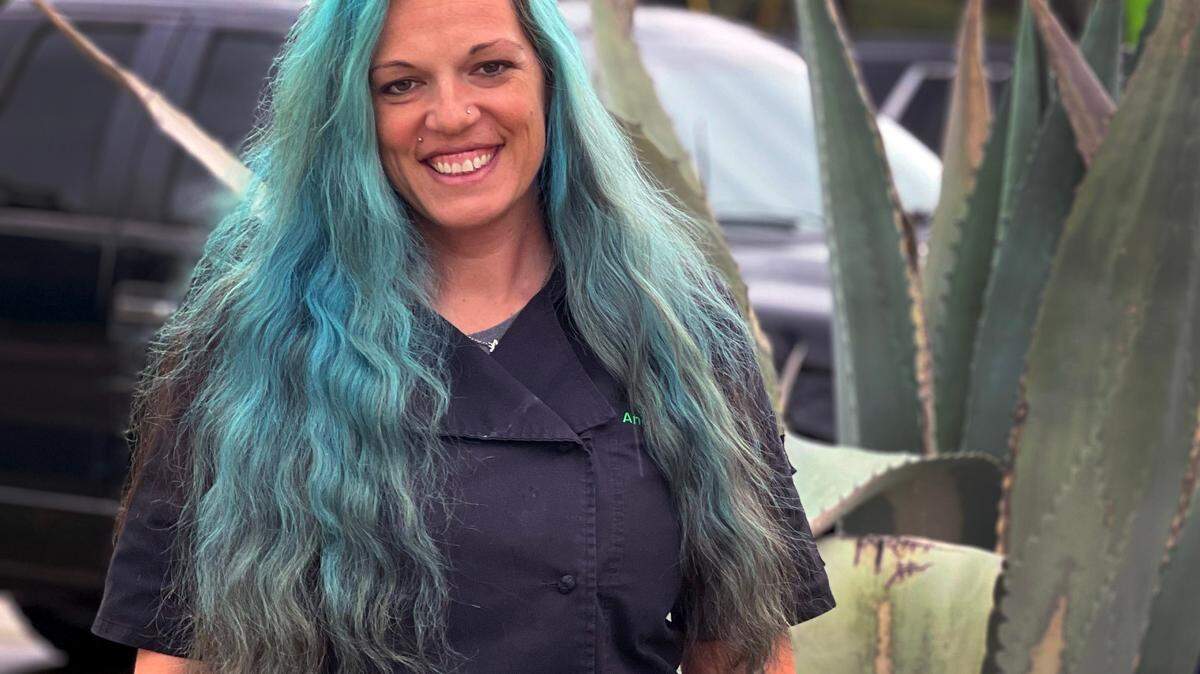 When Angie White and her husband, Jeff, opened a food truck in 2018 she quickly found a need for a network of women in business who could work together to help support each other’s endeavors. White began the Women in Business Columbus GA Facebook group. A place where women in Columbus could network, give each other advice or be a safe space where they can air out grievances.