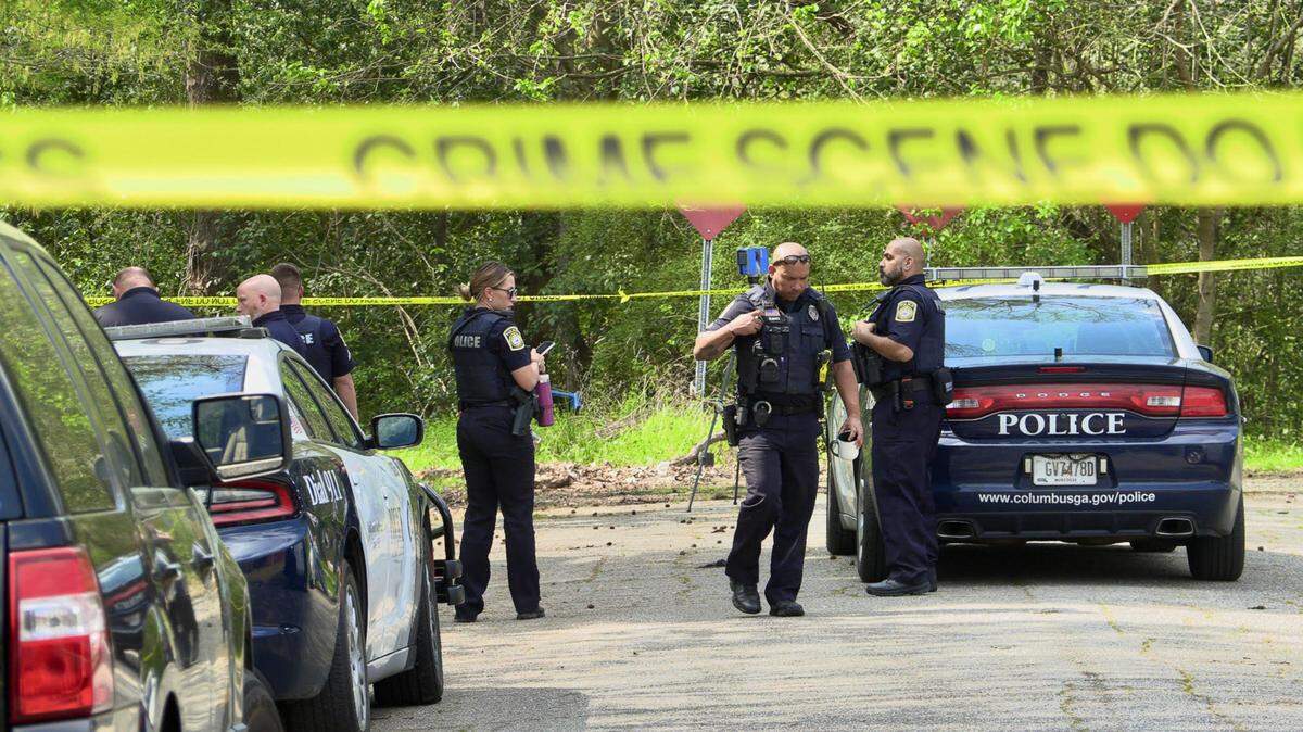 Police are investigating the deaths of two women in Columbus Tuesday morning.