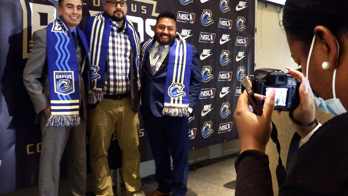 Two familiar faces announced as head coaches of Columbus’ new pro soccer teams
