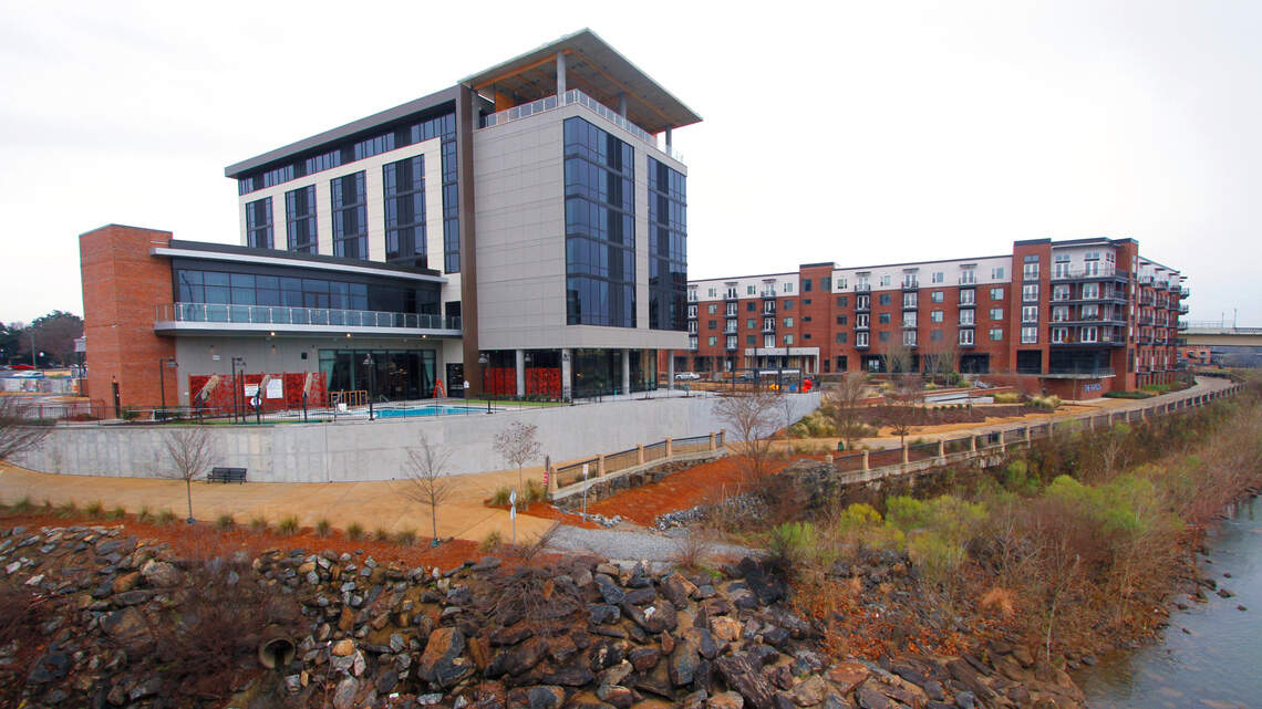 Columbus Council approves $14M to help fund new parking garage at riverfront development