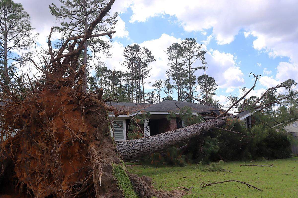 A home in Valdosta, Georgia two days after Hurricane Helene in Sept. 2024.