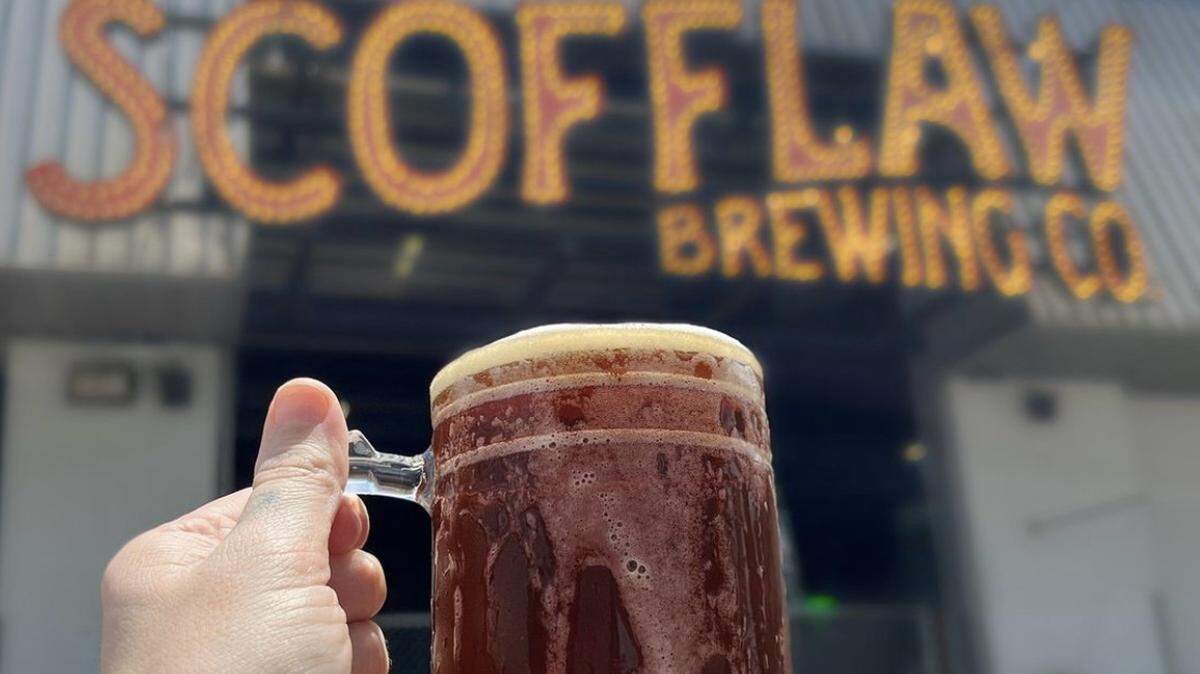 The Cotton Companies, a real estate development and investment firm based in Columbus, has announced the addition of Scofflaw Brewing Co., one of the country’s fastest growing breweries, to Midcity Yards. This will be Scofflaw’s first expansion outside of its Atlanta origins. The new Columbus location is set to open late 2022 and will occupy approximately 9,000 square feet of indoor and outdoor space at Midcity Yards, which includes a tasting room, brewing facility and beer garden.