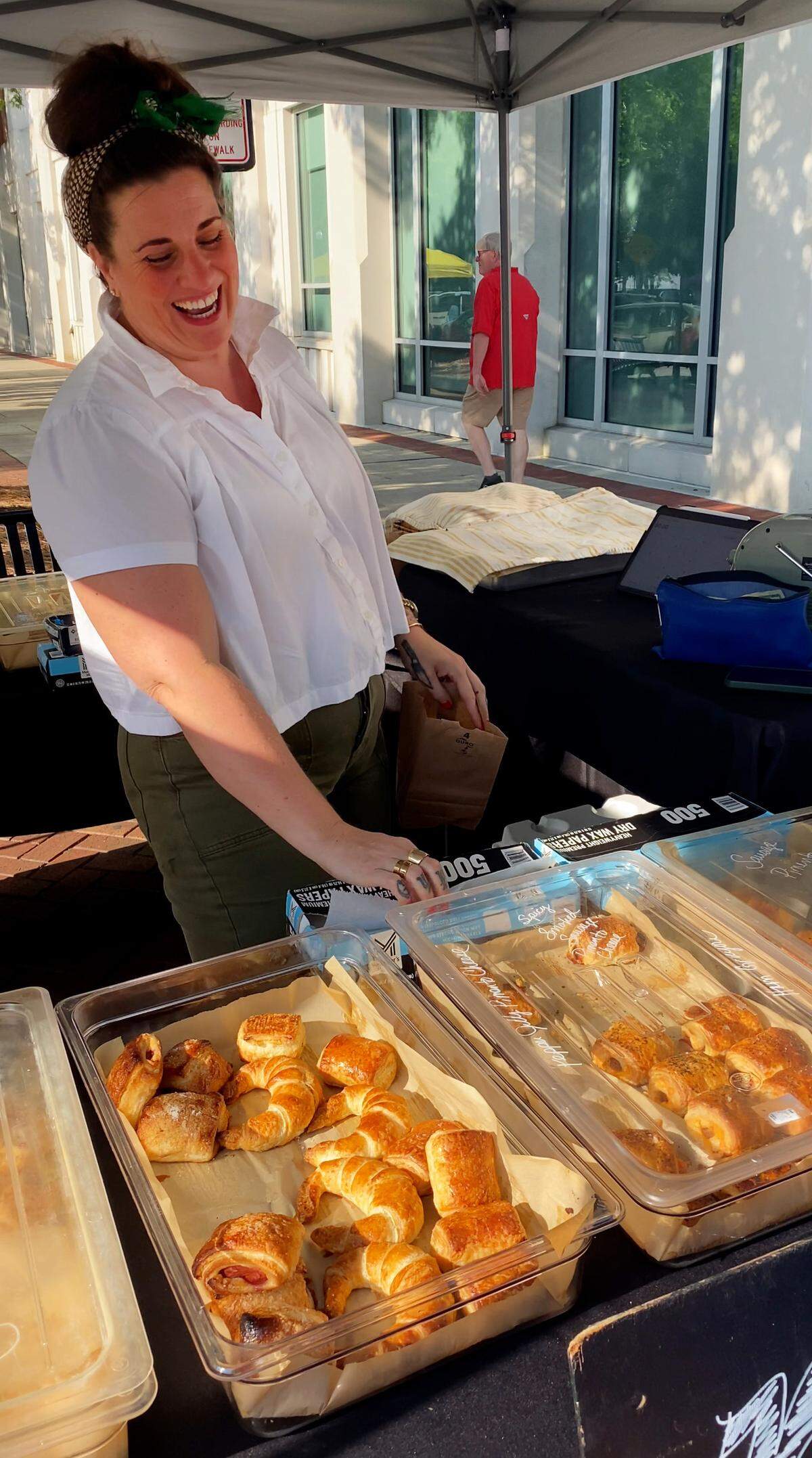 Kate Williams, chef, caterer, culinary Instructor, restaurant consultant,​ and owner of The Old School Kitchen in Columbus, has received enough online votes to reach the semifinals of Favorite Chef 2025. 05/24/2025