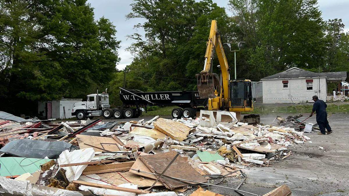 This photo from an April 13, 2022, post on Slutty Vegan’s Facebook page shows the demolition of the former China Express restaurant on Manchester Expressway to make room for the construction of the Atlanta-based Slutty Vegan’s expansion into the Columbus market.