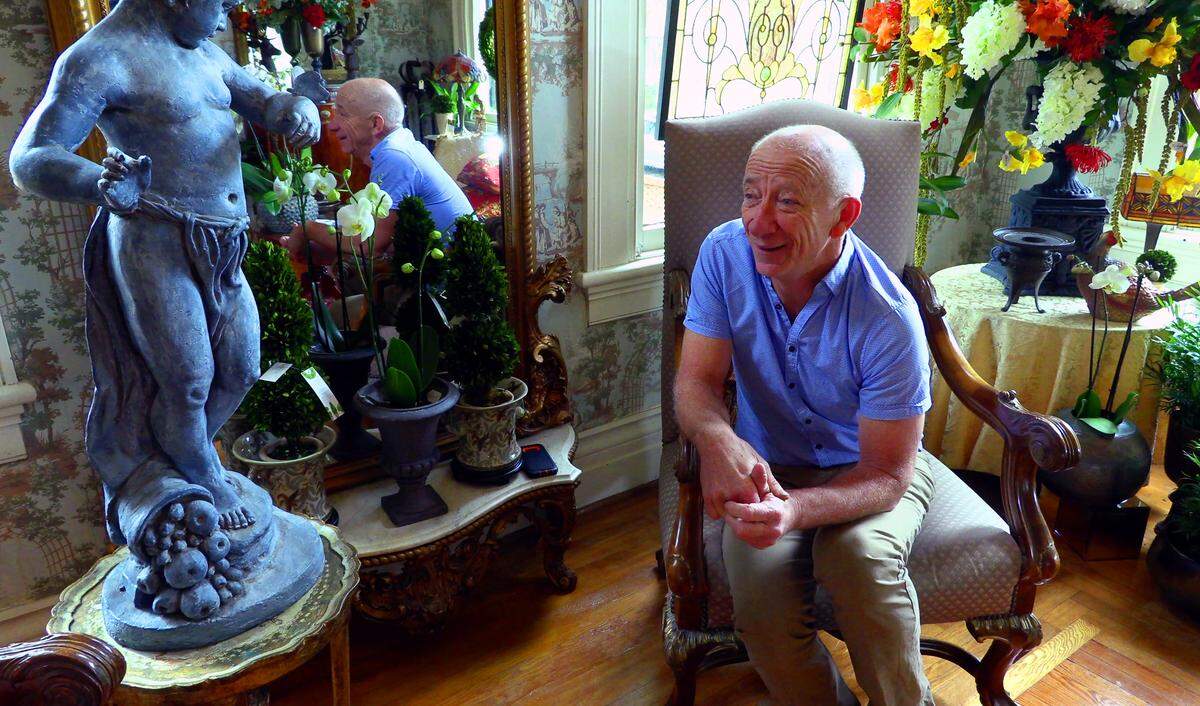 David Benefield talks about after 34 years at Ann’s Porch Florist moving to a historic home at 1504 17th Street in Columbus, Georgia and opening David Benefield at Highland Hall.