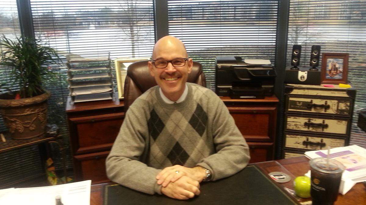 LARRY GIERER/lgierer@ledger-enquirer.comColumbus neurologist Jonathan Liss is heavily involved with Alzheimer's Disease research.