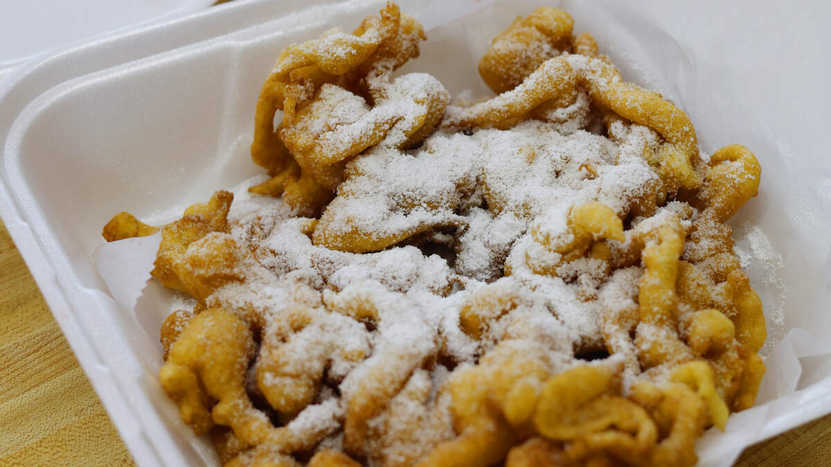 Why this specialty funnel cake shop in Columbus is closing