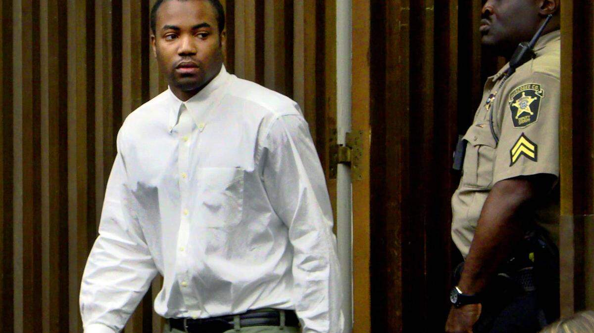 Jayvon Rayshawn Hatchett enters the courtroom Thursday morning. 03/23/2023