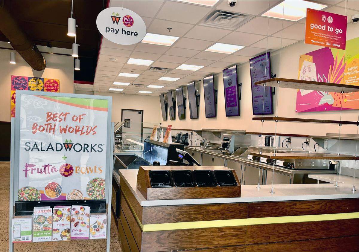 Saladworks and Frutta Bowls is coming soon to Midland Commons.