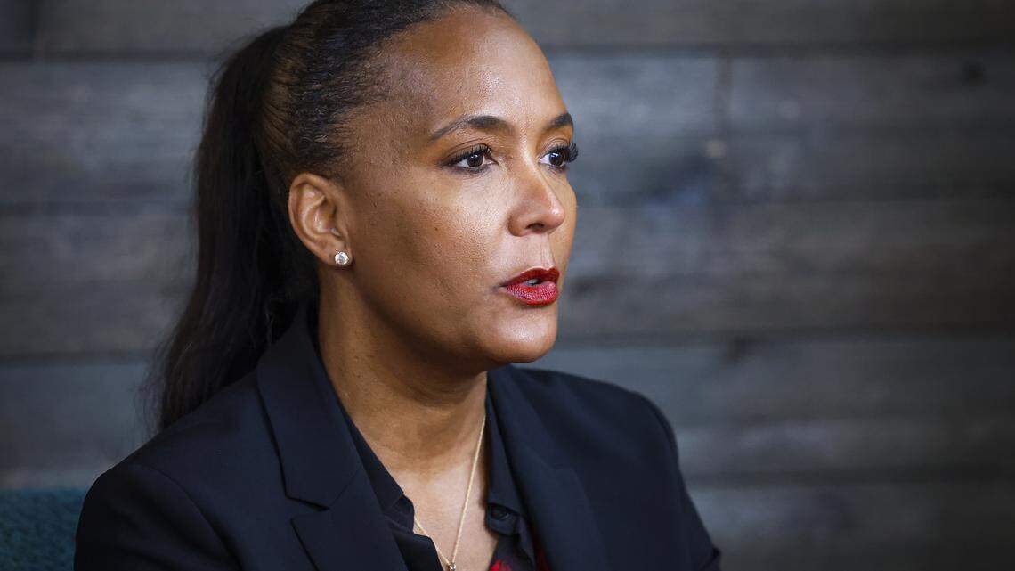 Georgia governor candidate Keisha Lance Bottoms speaks on top Columbus issues