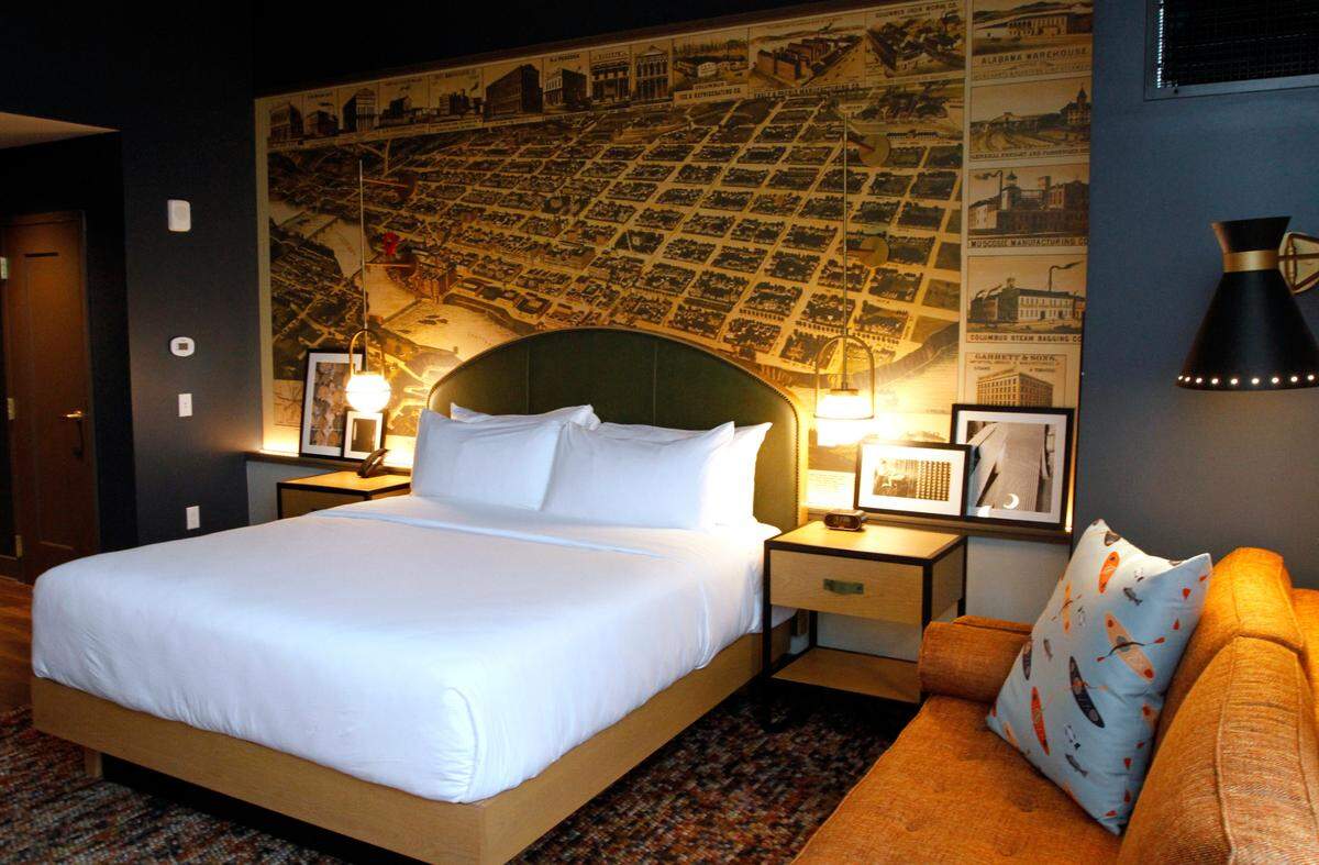 Hotel Indigo Columbus officially opened its doors February 1, 2021. The hotel features 107 guest rooms.