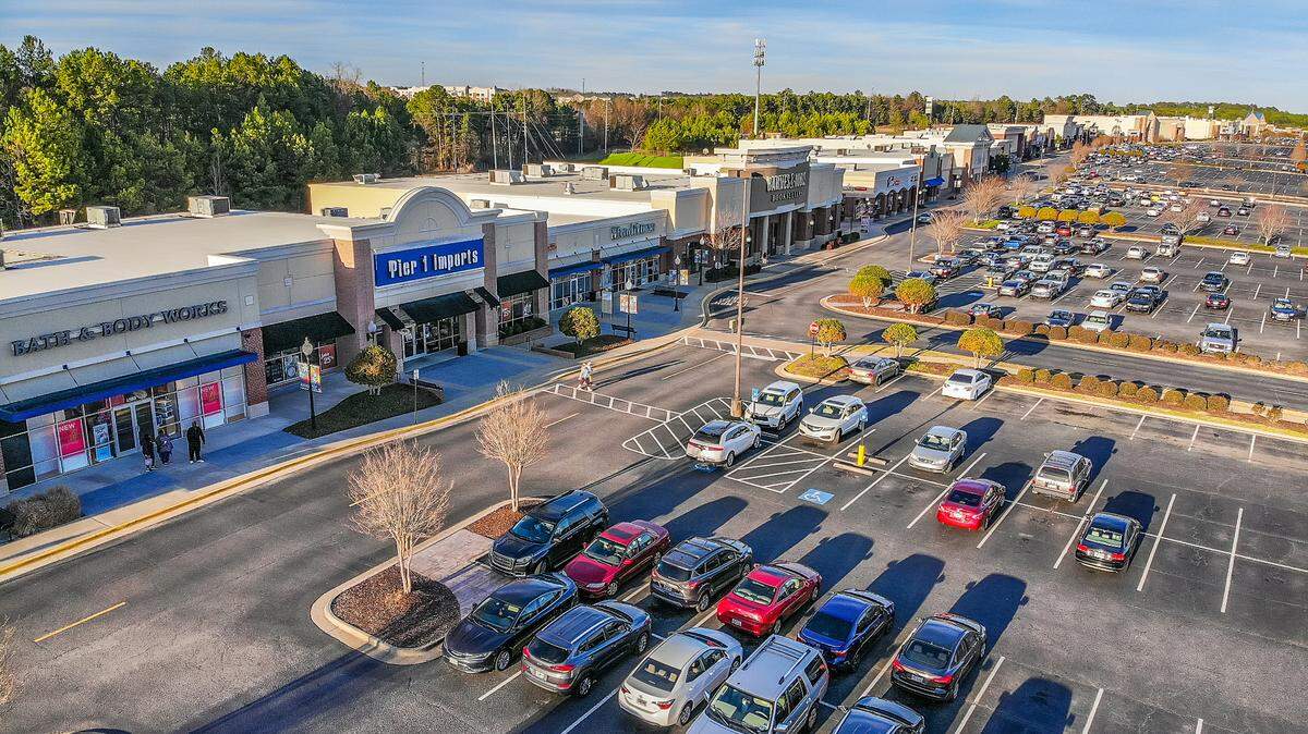 Columbus Park Crossing, 5555 Whittlesey Blvd., is a shopping center in Columbus, Georgia. The shopping center may have open real estate if Bed Bath & Beyond closes.