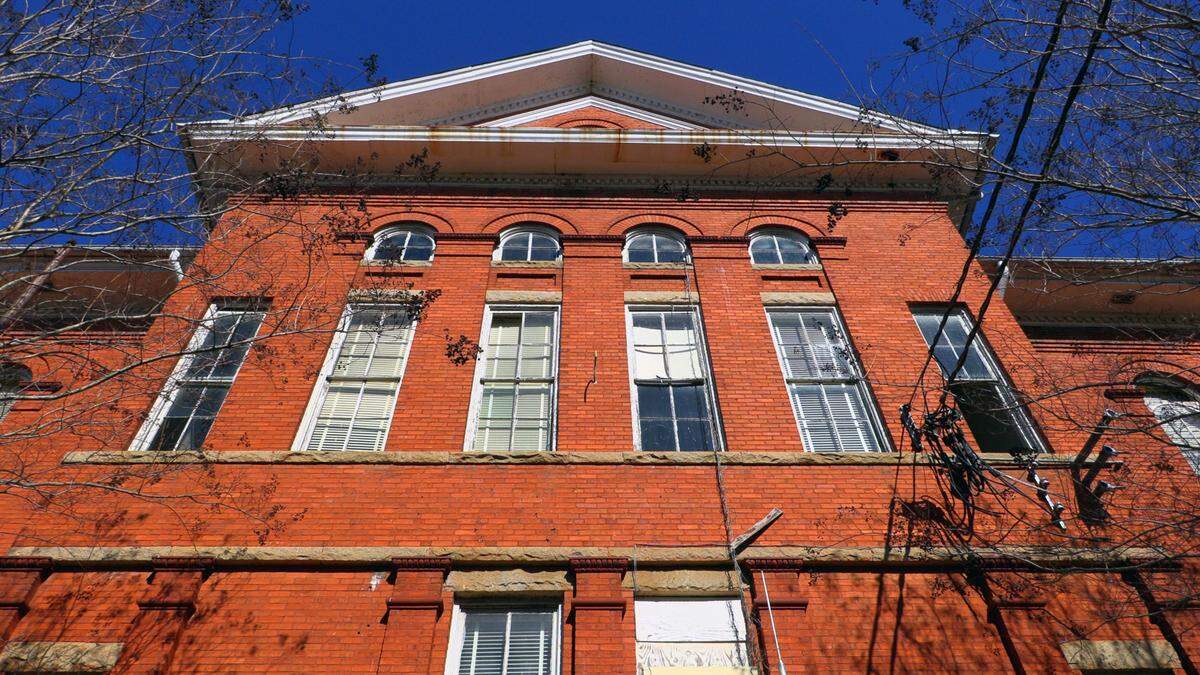 During its monthly meeting Tuesday night, the Muscogee County School District board unanimously approved Superintendent David Lewis’ recommendation to sell the property containing the former Rose Hill School, 433 21st St. in Columbus, Georgia, to Olympia Development LLC of Albertville, Alabama, for $100,000. The Rose Hill property comprises 1.9 acres and includes a 135-year-old building covering 25,547 square feet on three floors (two stories and a basement). 01/24/2025