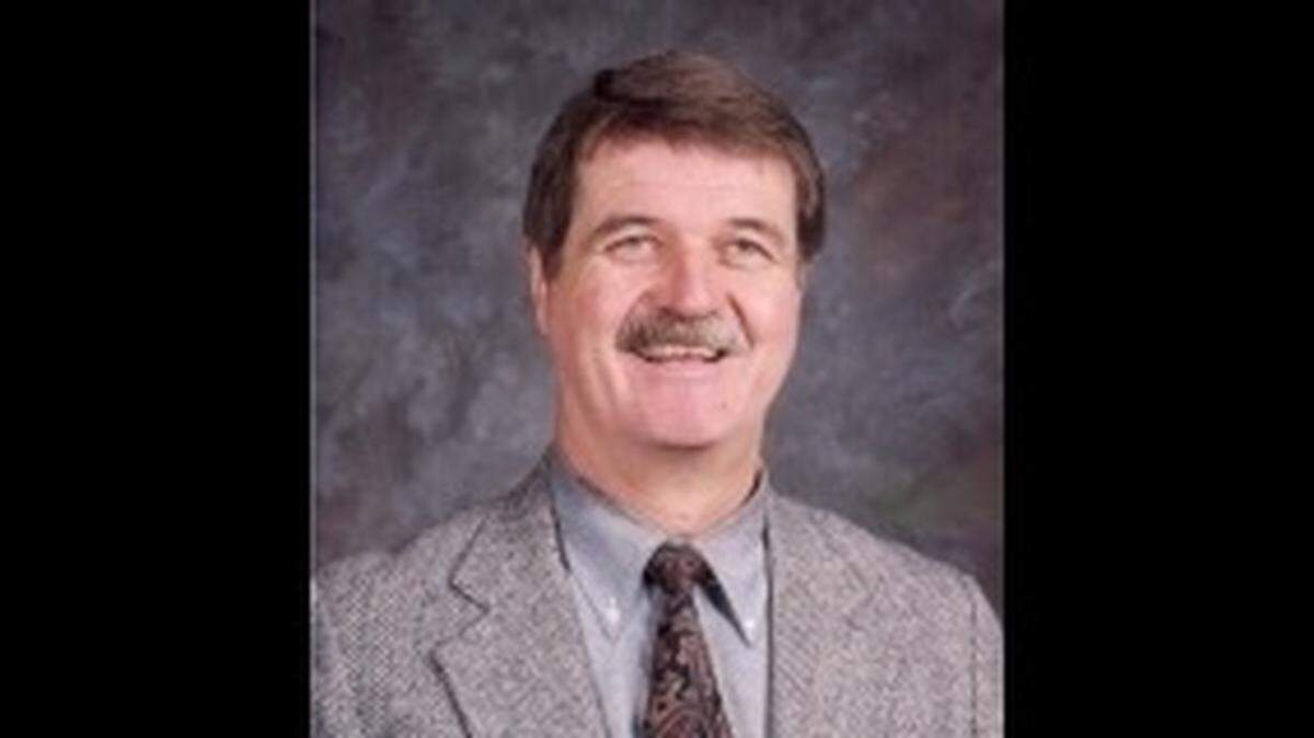 Tom Helton