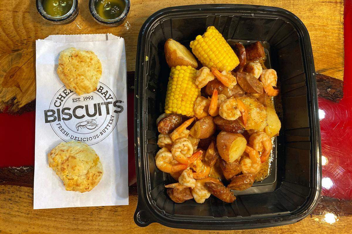 Ledger-Enquirer reporter Kelby Hutchison tried the Sailor’s Seafood Boil from a Red Lobster in Columbus on July 9, 2025, after seeing many videos about it on Instagram.